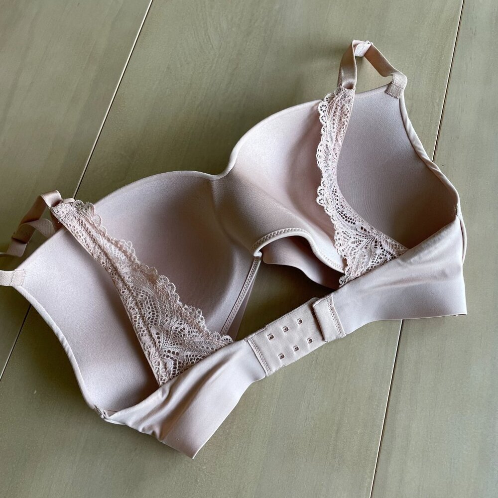 Soma Intimates Enbliss Luxe Wireless Bra with Lace Back, Nude/Pink - Size 34D - Picture 4 of 5